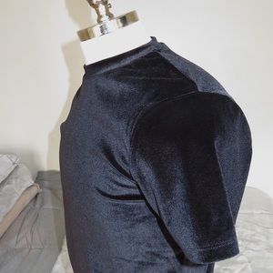 VELOUR T-SHIRT!